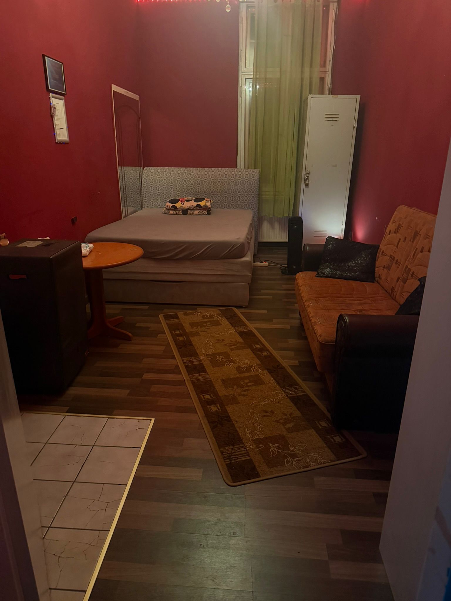 Etablissement Emser Str. Berlin Raum 2